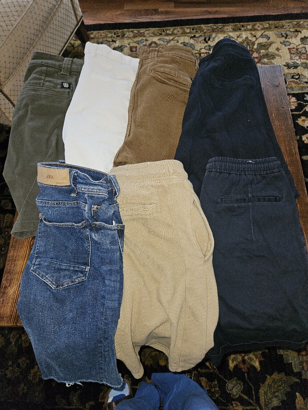 7 Pairs Men's Zara Shorts